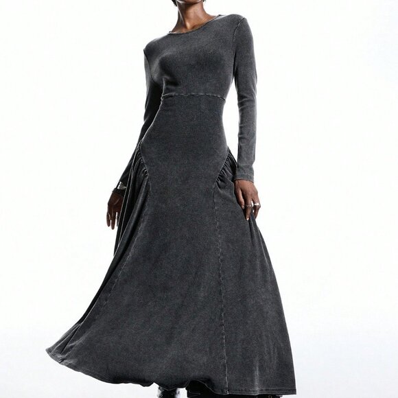 Dark Grey Elegant Women's Minimalist Long Sleeve Dress - Picture 3 of 7